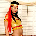 Fourth pic of Kyra in Kyra in masturbation