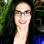 First pic of Veronica Perez Horny Exotic Mom Toying