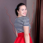 First pic of Viki in Viki in young and hairy