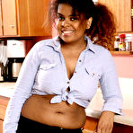 First pic of Alexis in Alexis in exotic and hairy