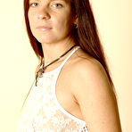 Second pic of Evelyne Foxy in Tempting babe shows off her naked body