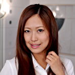 Third pic of Asian gal Nao Yuzumiya shows off with joy