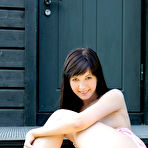Third pic of Zelda Shaved Petite Brunette