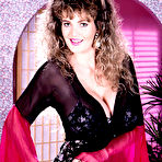 First pic of Score Classics - Lisa Kelly Unwrapped - Lisa Kelly (40 Photos)