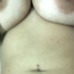 Third pic of Video peituda nua mostrando xota bem raspadinha - Cnn Amador