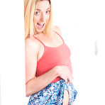 First pic of Zoe Parker - My Babysitters Club