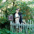 Third pic of UK Amateur Wife 04 - 11 Pics - xHamster.com