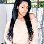 Fourth pic of Zoey Reyes in Zoey Reyes in black women