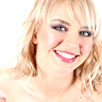 Third pic of Mandy Tee Gets Exposed