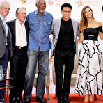 Second pic of Popoholic  &raquo; Blog Archive   &raquo; Jessica Alba Goes Golfing, Shows Off Her Shwingtastic Form