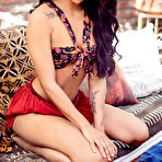 First pic of Fatima Kojima exposes her flawless figure in the backyard patio