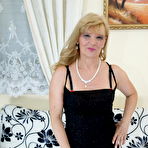 First pic of [Mature NL] This horny housewife loves to get wet - IWantMature.com