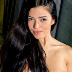 Third pic of Midji Y Nude Brunette