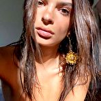 First pic of Emily Ratajkowski shows shaved pussy