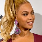 Third pic of cleavage