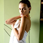 First pic of Ariel Wet Brunette