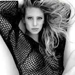 Fourth pic of Dylan Penn shows pussy and boobs