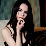 First pic of Debora A Dark Brunette in Heat