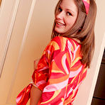 Fourth pic of Little Cookie Retro Style