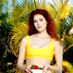 First pic of Adel C in Yellow