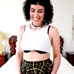 First pic of Olive Glass - 1000 Facials