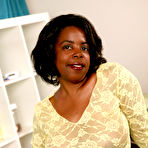 Fourth pic of Adori in Adori in black women