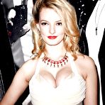 Second pic of DAKOTA BLUE RICHARDS Nude - AZNude 