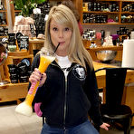 Third pic of Meet Madden shares some candids from her trip to Vegas.