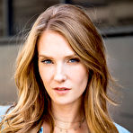 First pic of Ashley Lane successfully seduces her roommate's boyfriend