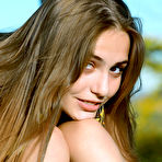 Third pic of Elle Tan Outdoors