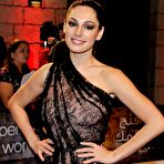 Second pic of Kelly Brook shows her legs at Dubai film festival redcarpet