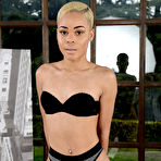 First pic of Arie in Arie in black women