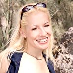 Second pic of Naughty Mag - Sexing it up outdoors - Morgan (41 Photos)