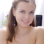 Fourth pic of Wet nude pussy of carre