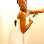 First pic of TheOne in TheOne in black women