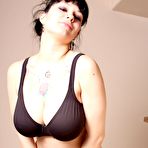 Fourth pic of Susy doesn't wear panties