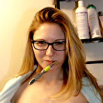 Third pic of Katie Darling Hot Body on Display