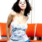 Fourth pic of Kein Amateur Lover kommt an dieser Site vorbei ohne zweimal hinzusehen! Geiles Girl von Nebenan bietet dir alles was du nur sehen willst!