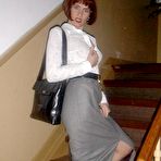 Third pic of Sekret&auml;rin l&auml;sst sich im B&uuml;ro ficken