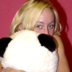 Third pic of Kein Amateur Lover kommt an dieser Site vorbei ohne zweimal hinzusehen! Geiles Girl von Nebenan bietet dir alles was du nur sehen willst!