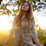 Second pic of Gabriella Knight Bohemian Girlfolio - Cherry Nudes