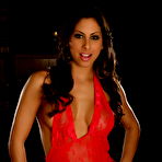 First pic of FoxHQ - Leila Alluring Vixen