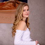 Third pic of Lauma [ MetArt ] 'Dinner Plans' | Phun.org Forum