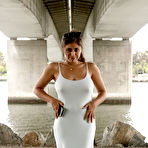 First pic of Ella Knox Busty Flasher Zishy - Prime Curves