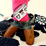 Fourth pic of Amiya in Amiya in black women