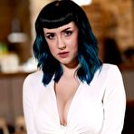 First pic of Lisha Blackhurst Nothing But Curves - Curvy Erotic