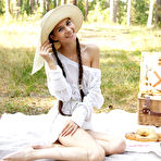 First pic of Sweet cutie solo camping