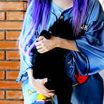 First pic of Emo girl shows everything