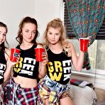 First pic of Hot orgy caught at dorm - All Girl Annihilation