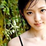 First pic of Airi Suzuki